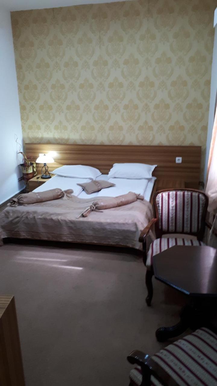 Hotel Alem Saraievo Exterior foto