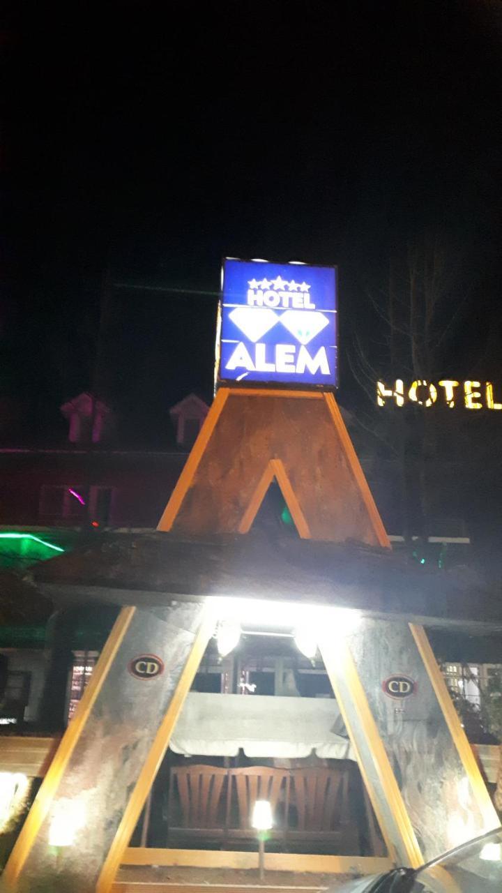 Hotel Alem Saraievo Exterior foto